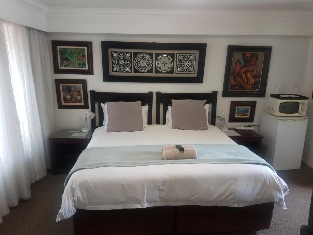 Izimbali Lodge And Restaurant Ermelo Buitenkant foto