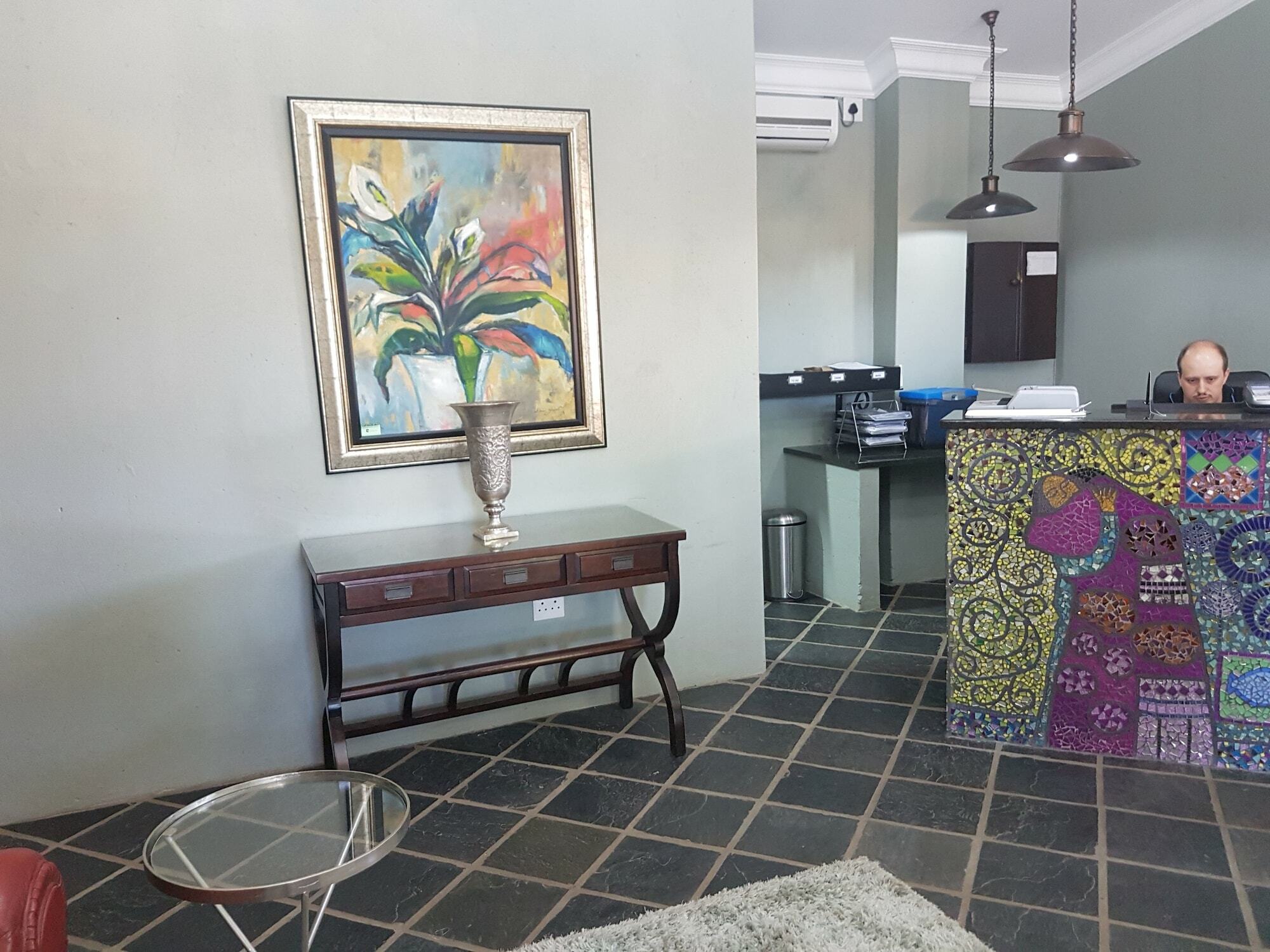 Izimbali Lodge And Restaurant Ermelo Buitenkant foto